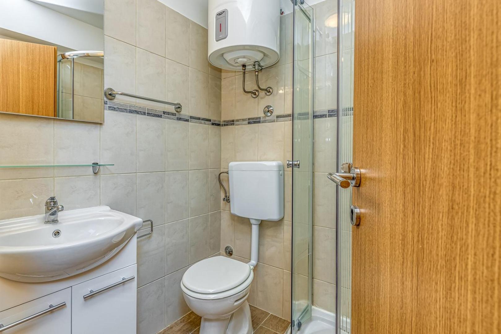 Rooms Vitoria On Joakim Square 포레치 객실 사진